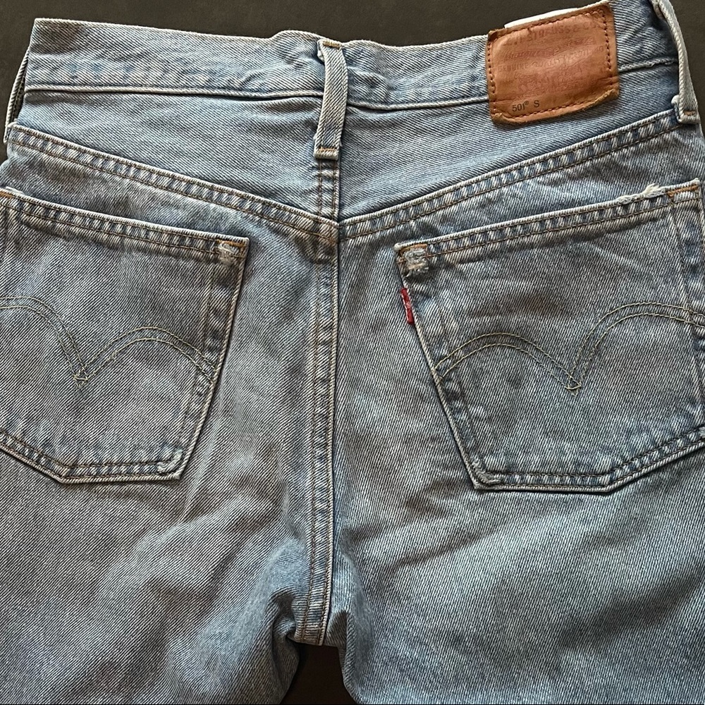 501 LEVIS - Picture 8 of 10